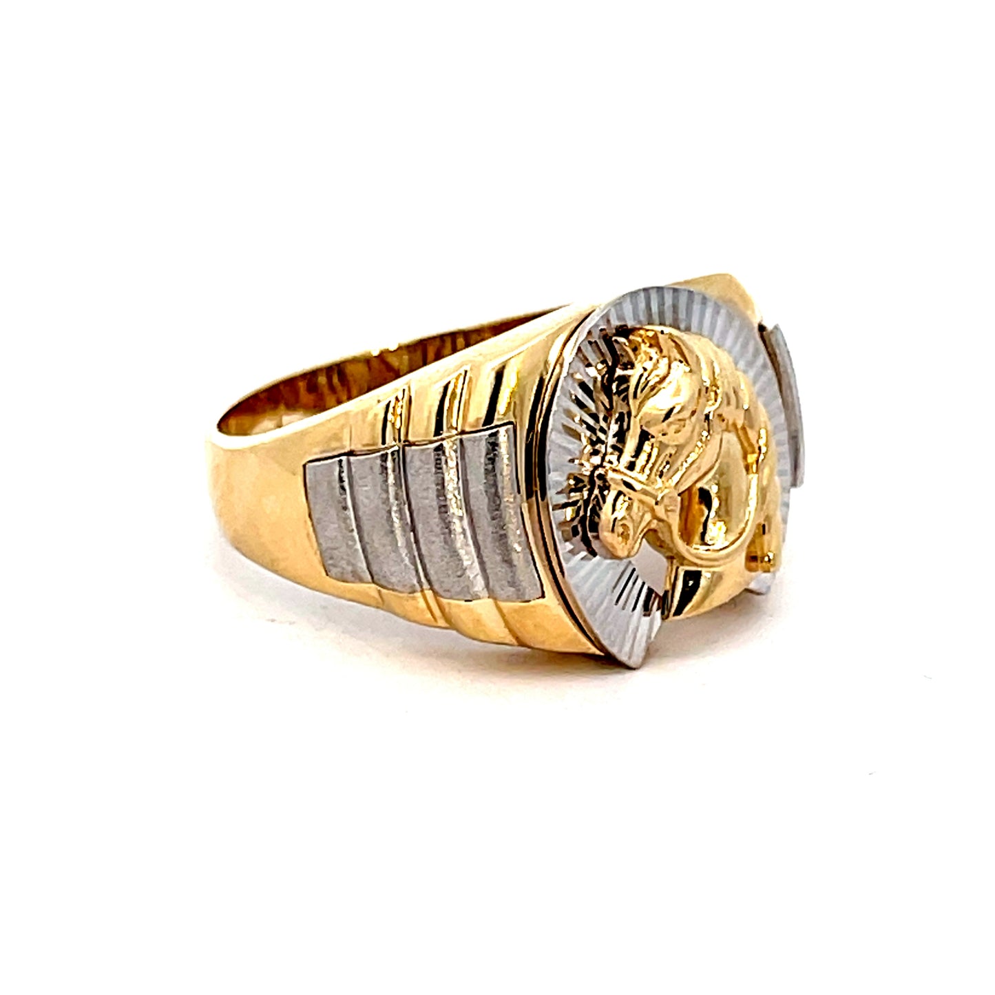 Elegant Horse Head Ring