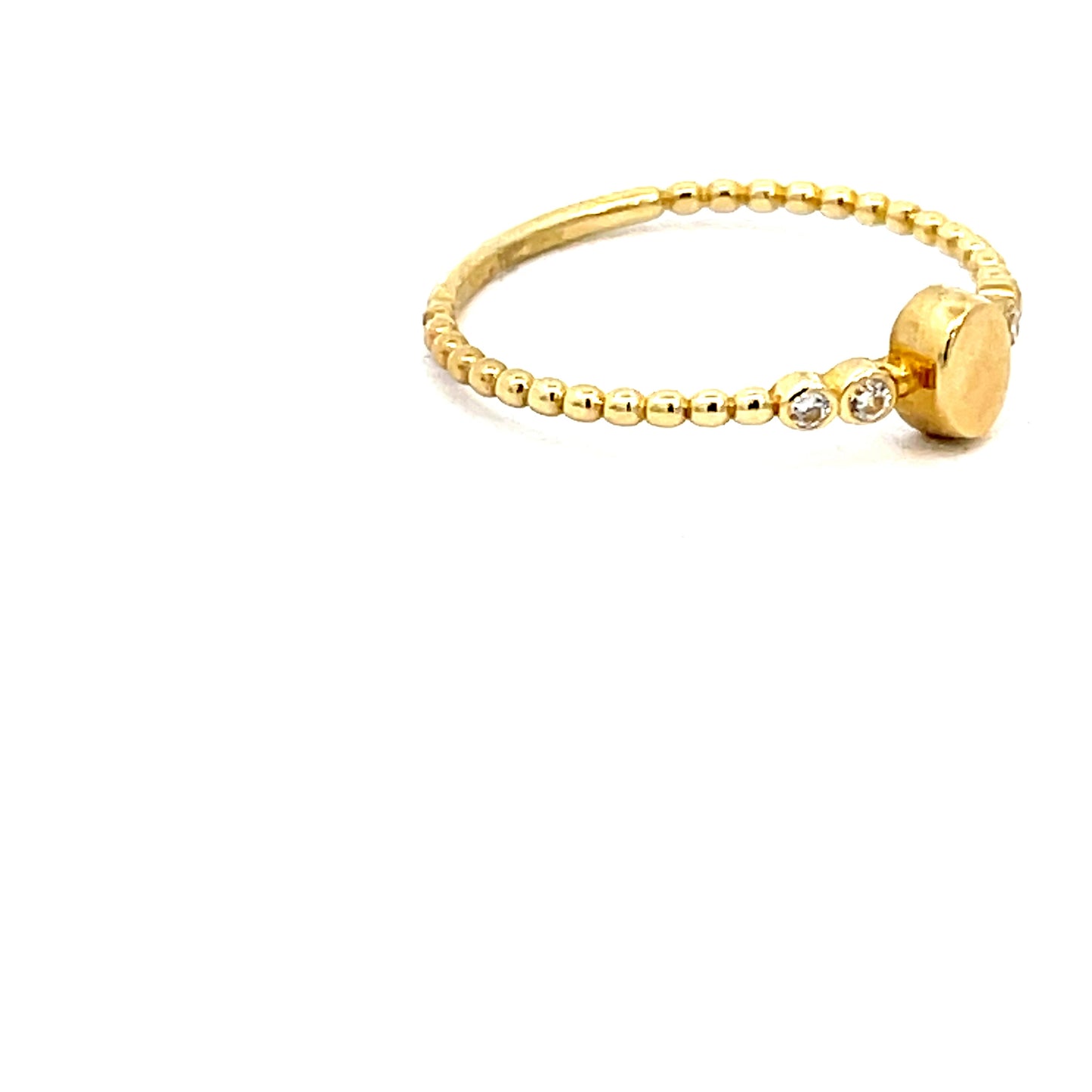 Elegant Gold Ring with Sparkling Accents