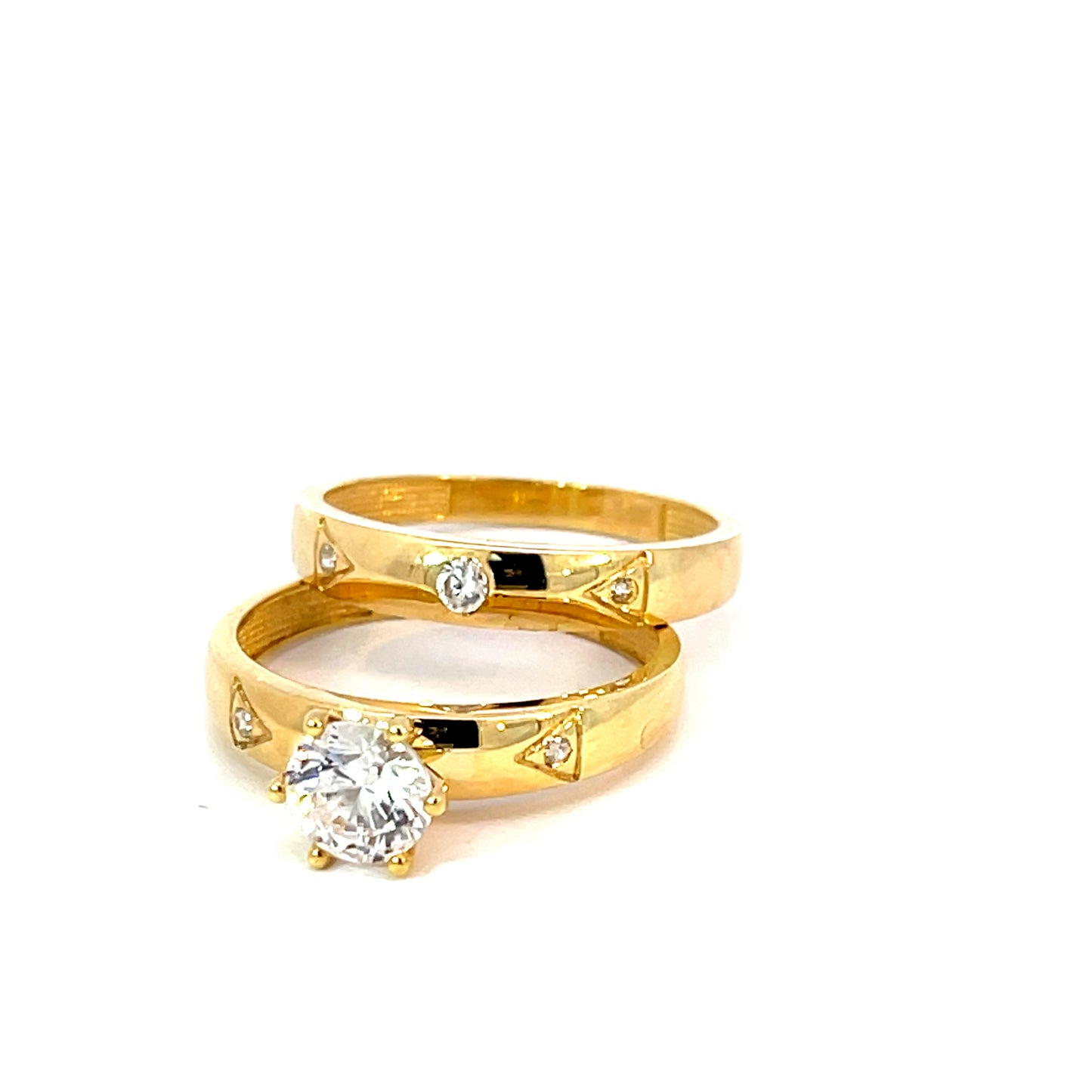Elegant Gold Wedding Rings
