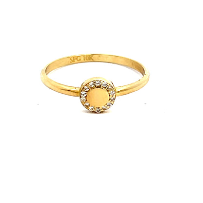 Elegant Gold Ring