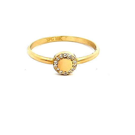 Elegant Gold Ring