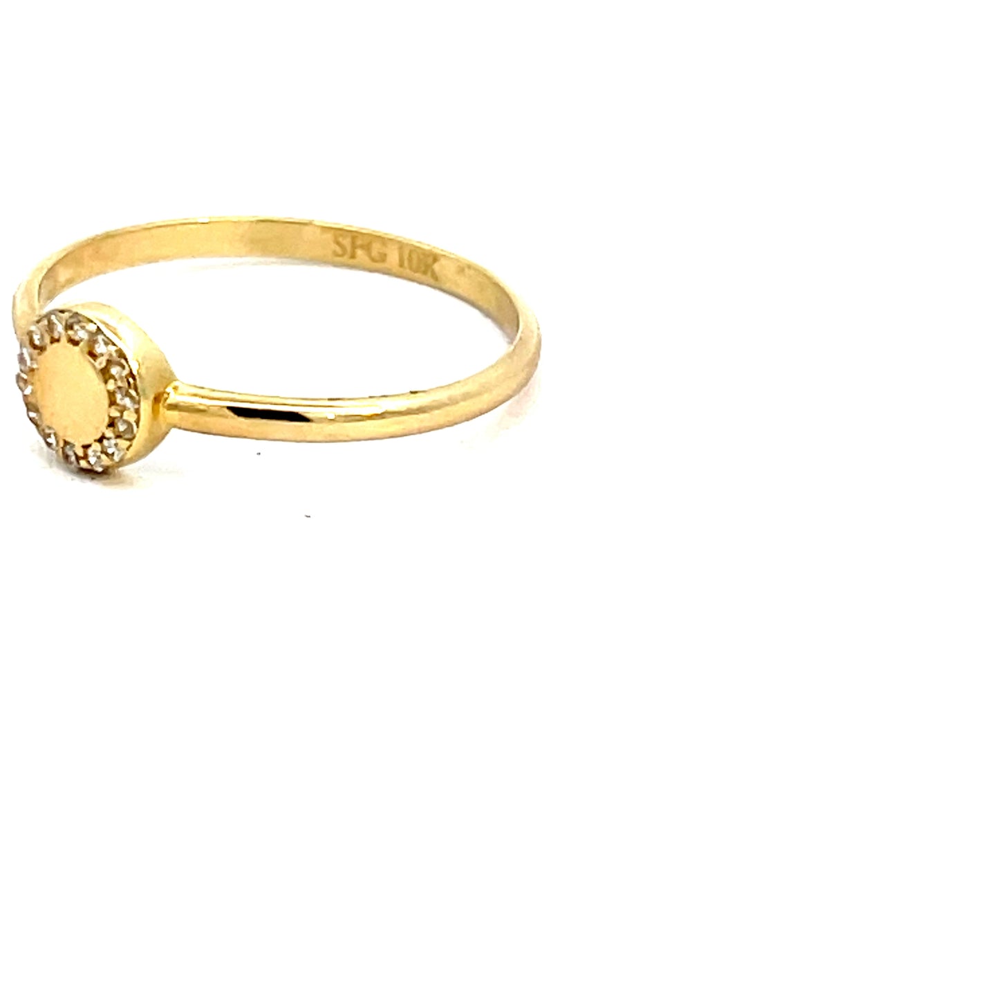 Elegant Gold Ring