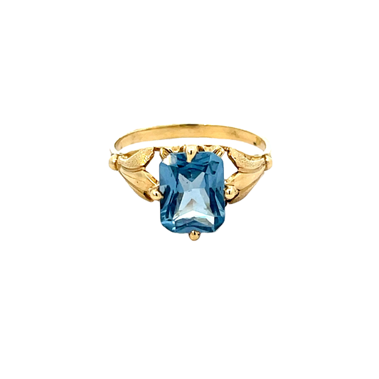 Elegant Blue Ring