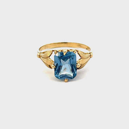 Elegant Blue Ring